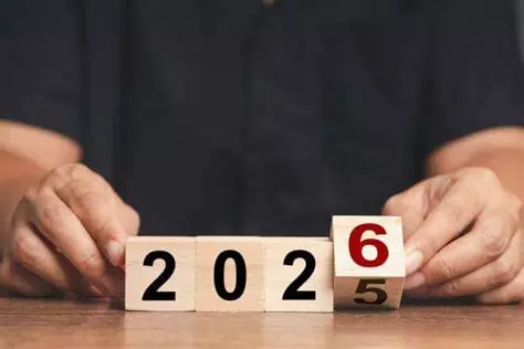 Cubes indiquant le passage de 2025 à 2026