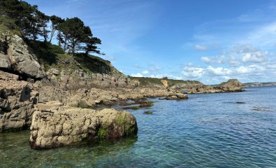 Les Pierres qui chantent (Kayak Bertheaume)