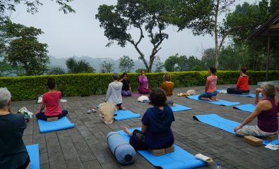 Retraite Yoga, Bien-être et Ressourcement : Spiritualité indienne en Terres Bretonnes